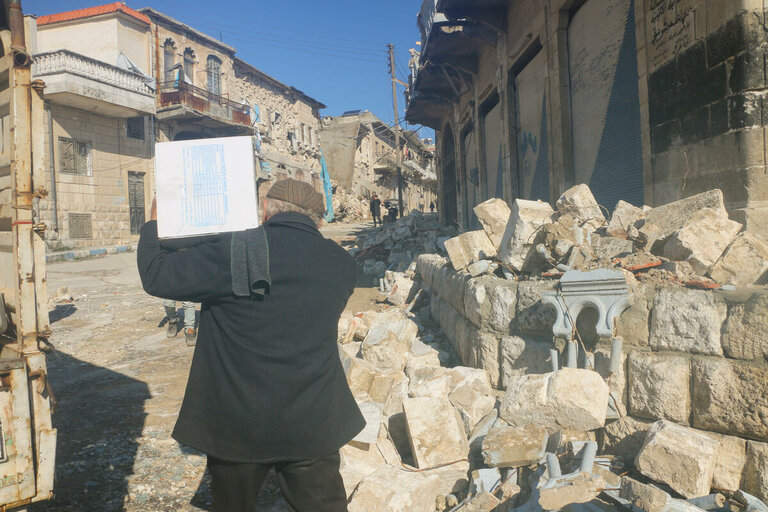 Jordskjelv i Tyrkia og Syria: WFP når ut til lokalsamfunn med livreddende hjelp blant apokalyptiske ødeleggelser 